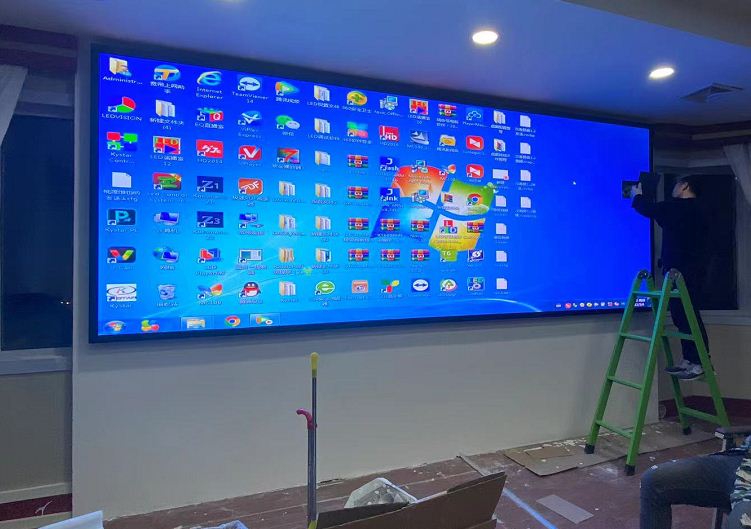 汉寿县某单位强力巨彩P1.2高清LED显示屏